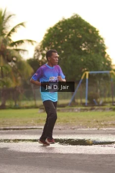 Runner Photo 2421209