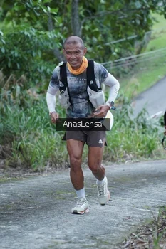 Runner Photo 2421242