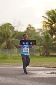 Runner Photo 2421285