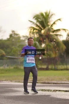Runner Photo 2421288
