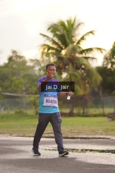 Runner Photo 2421289