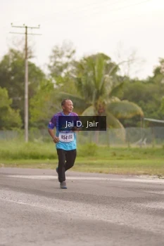 Runner Photo 2421294