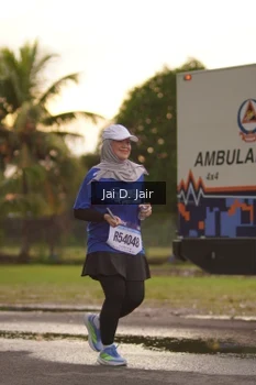 Runner Photo 2421378