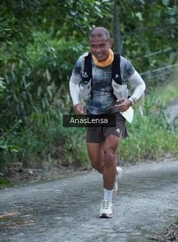 Runner Photo 2421461