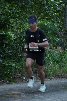 Runner Photo 2421720