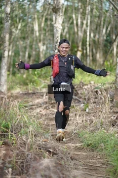 Runner Photo 2422642