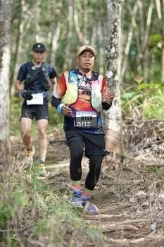 Runner Photo 2422916