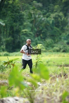 Runner Photo 2425095