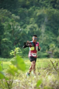 Runner Photo 2425229