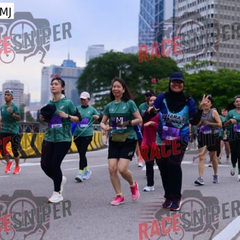 Runner Photo 242546