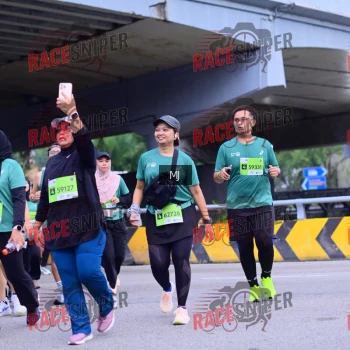 Runner Photo 242626