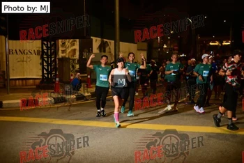 Runner Photo 242662