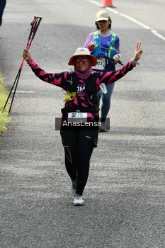 Runner Photo 2432203