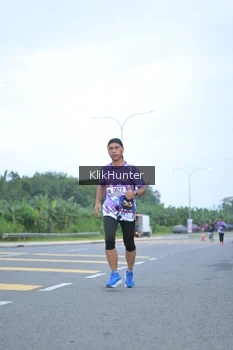 Runner Photo 2433903