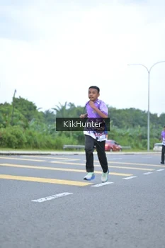 Runner Photo 2433922