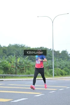 Runner Photo 2433930