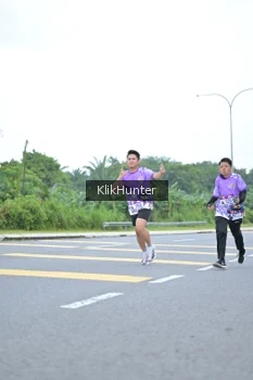 Runner Photo 2433949