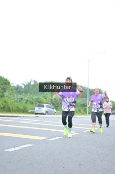 Runner Photo 2434024