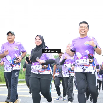 Runner Photo 2434143