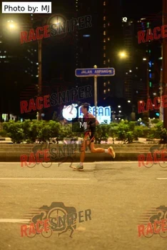 Runner Photo 243418