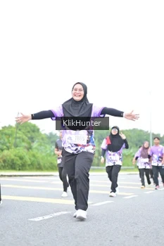 Runner Photo 2434233