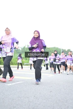 Runner Photo 2434328