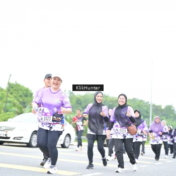 Runner Photo 2434392