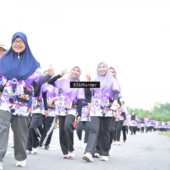 Runner Photo 2434441