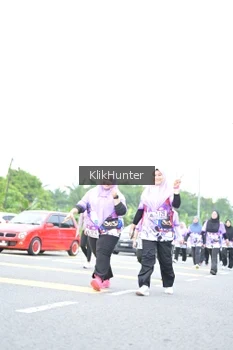 Runner Photo 2434455
