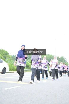 Runner Photo 2434486