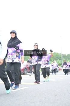 Runner Photo 2434526