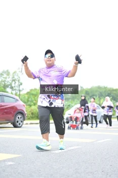 Runner Photo 2434529