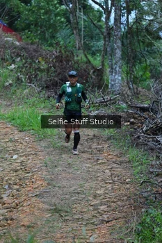 Runner Photo 2434577