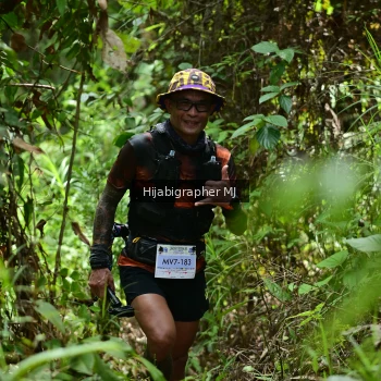 Runner Photo 24346