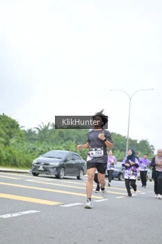 Runner Photo 2434849
