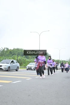 Runner Photo 2434870
