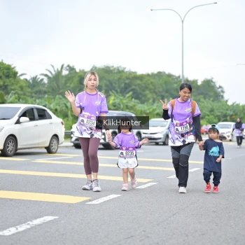Runner Photo 2434885
