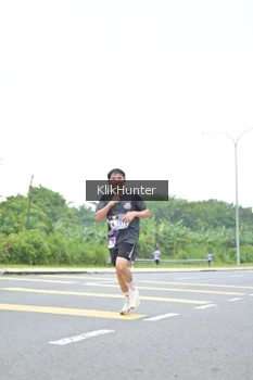 Runner Photo 2435036