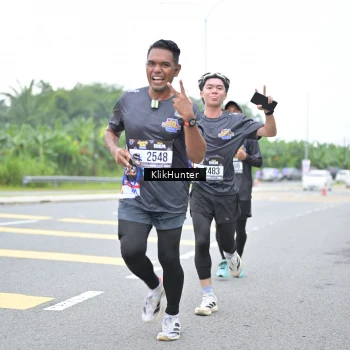 Runner Photo 2435053