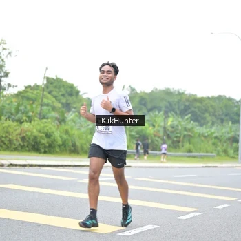 Runner Photo 2435081