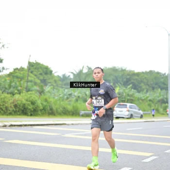 Runner Photo 2435093