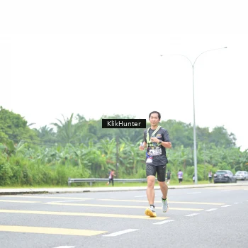 Runner Photo 2435106