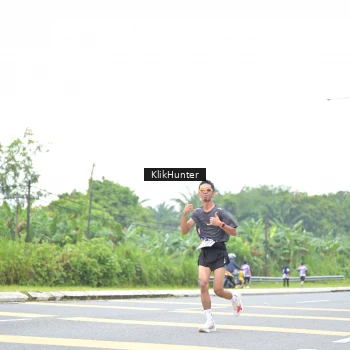 Runner Photo 2435117