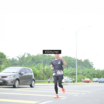 Runner Photo 2435198