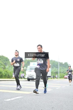 Runner Photo 2435381