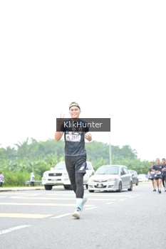 Runner Photo 2435401