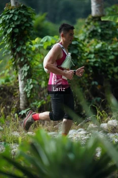 Runner Photo 2435459