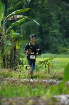 Runner Photo 2435567