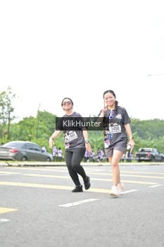 Runner Photo 2436076