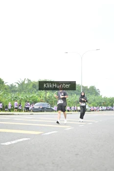 Runner Photo 2436120